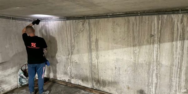 Kelder afdichten van binnenuit Kelder afdichten van binnenuit